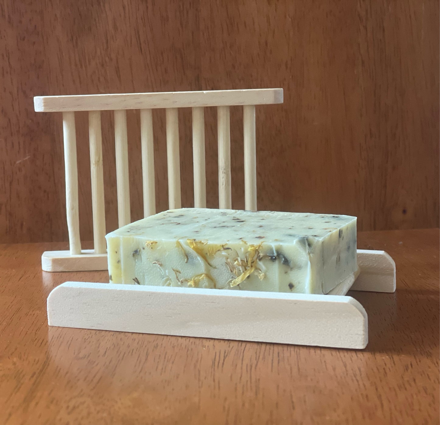 Light Wood Soap Ladder